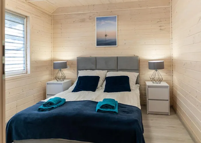 Domek letniskowy Biały Szafir *