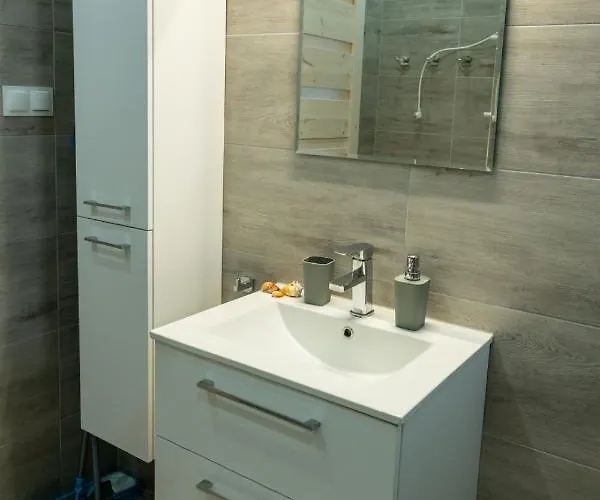 Lodge Bialy Szafir Rusinowo (Slawno)